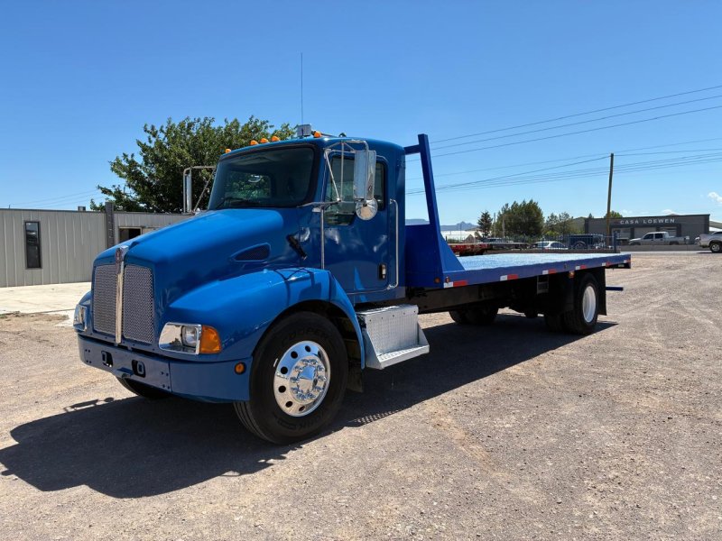 Camion con plataforma